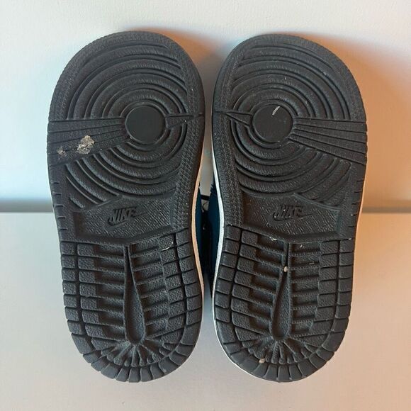 Nike Air Jordan 1 Phat Toddlers Shoes Basketball Blue Black Kids Size 6C Sneaker - Picture 8 of 9